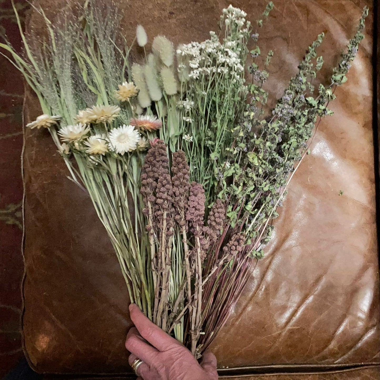 WORKSHOP🌿 Lav et kunstværk eller bind en buket af tørrede, økologiske blomster